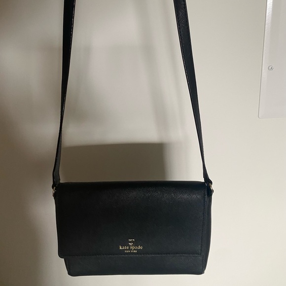 Authentic Kate Spade Black crossbody/shoulder bag purse - Picture 4 of 4